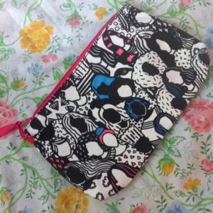 Ipsy Girls Black & White Makeup Pouch